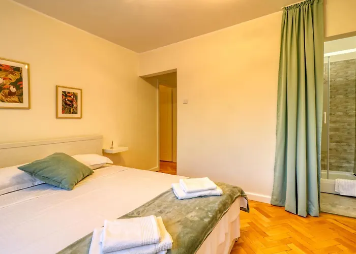 Quito Apartment - Stylish & Quiet Bucureşti